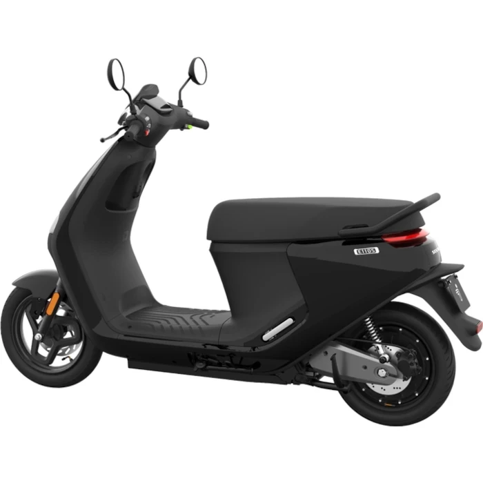 Skuter elektryczny Segway eScooter E110S czarny