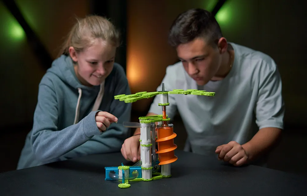 Klocki magnetyczne Mechanics Gravity RE Vertical Motor 183 elementów GEOMAG GEO-764