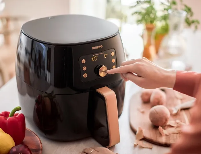 Frytkownica beztłuszczowa Philips HD9867/90