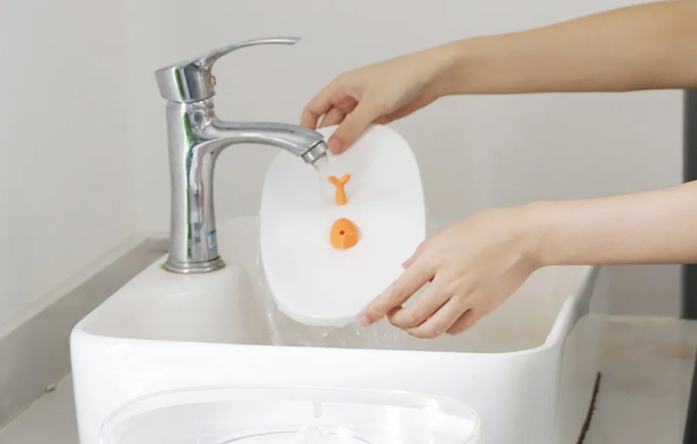 Inteligentna fontanna/poidło dla psa i kota Rojeco Wireless 2,5L