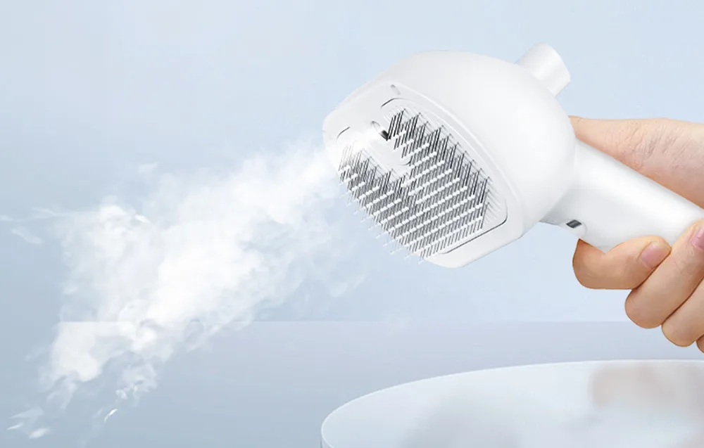 Szczotka do pielęgnacji sierści z funkcją pary Rojeco